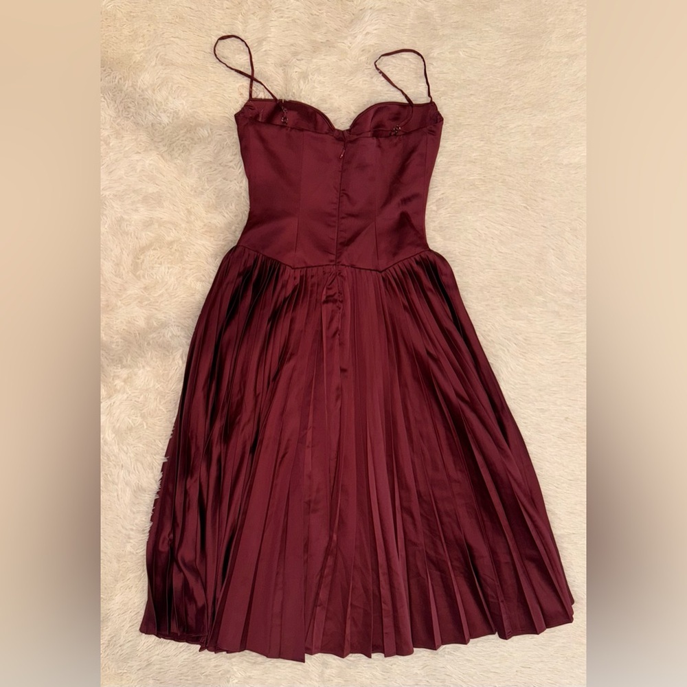 House of CB Beau Wine Midi Dress - L+ - Picture 6 of 8